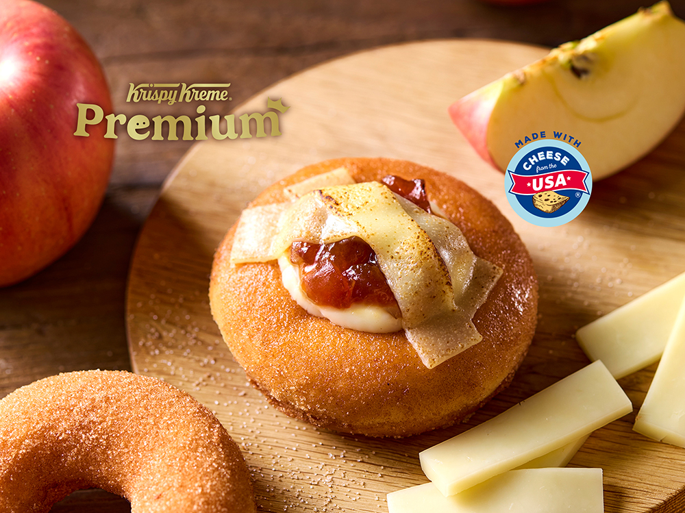 『クリスピー・クリーム・プレミアム シナモンアップルパイ with モントレージャックチーズ』